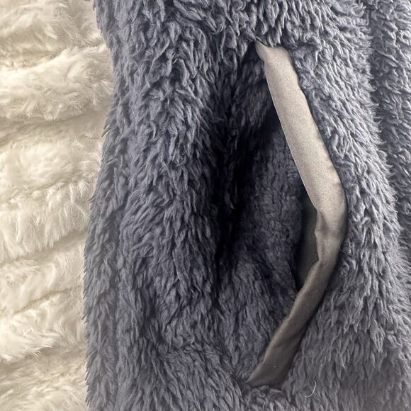 PATAGONIA Women’s Los Gatos Gray Deep Pile Full Zip Vest Size Small‎ - Picture 15 of 15